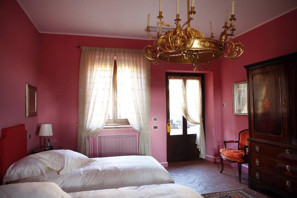 La Torre Dei Canonici Lumellogno Kamer foto